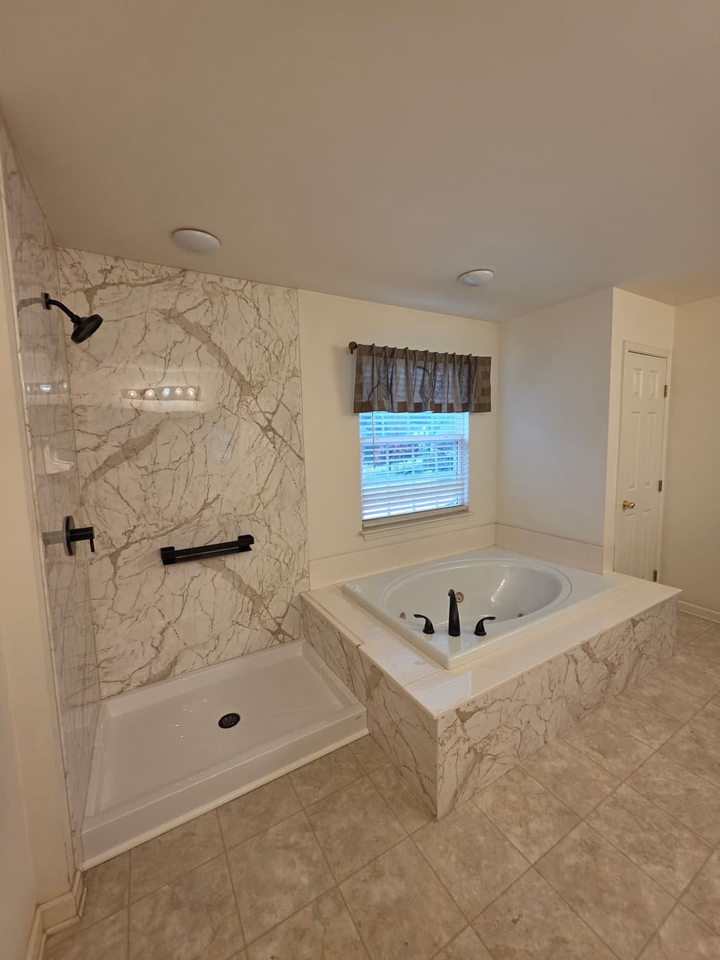 Tub & shower replacement in Mauldin, SC — the finished bathroom after a one-day Patriot Showers install