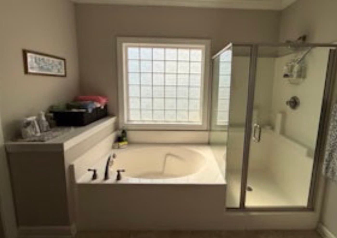 Tub-to-shower conversion in Greenville, SC — the original bathroom before Patriot Showers started work