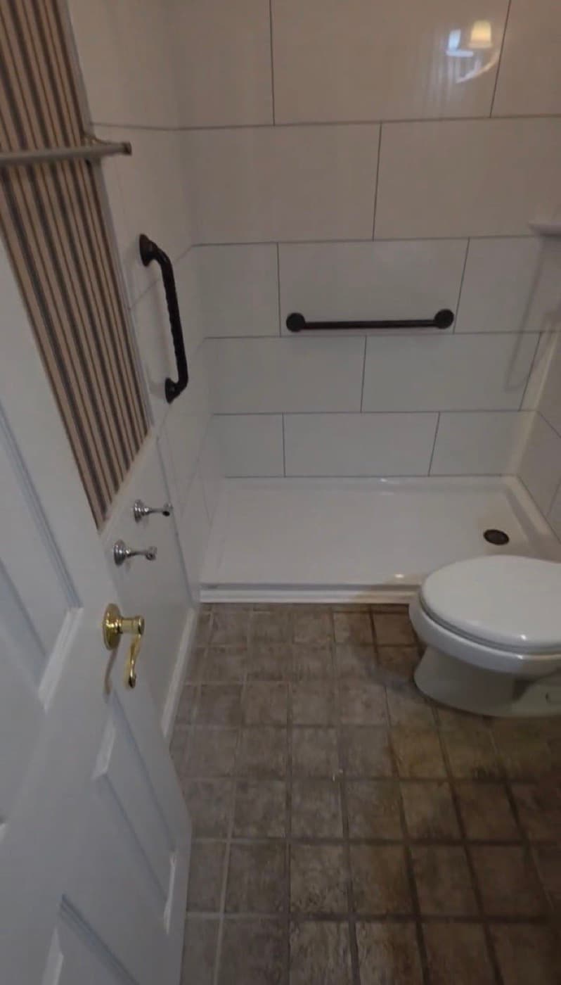 Tub-to-shower conversion in Spartanburg, SC — the finished bathroom after a one-day Patriot Showers install