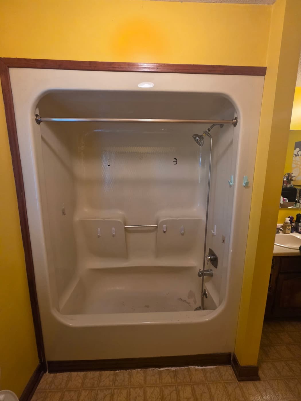 Walk-in shower remodel in Simpsonville, SC — the original bathroom before Patriot Showers started work